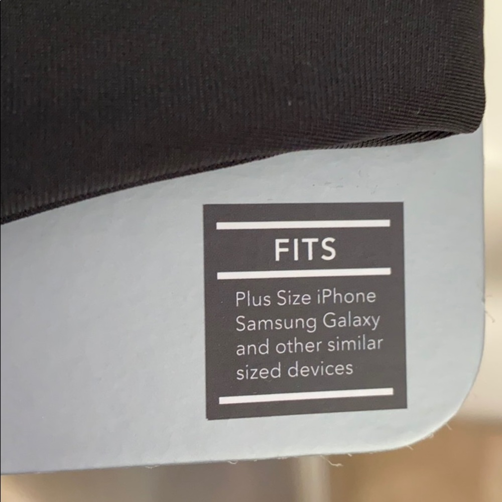 Phone Running Bag - Picture 5 of 5